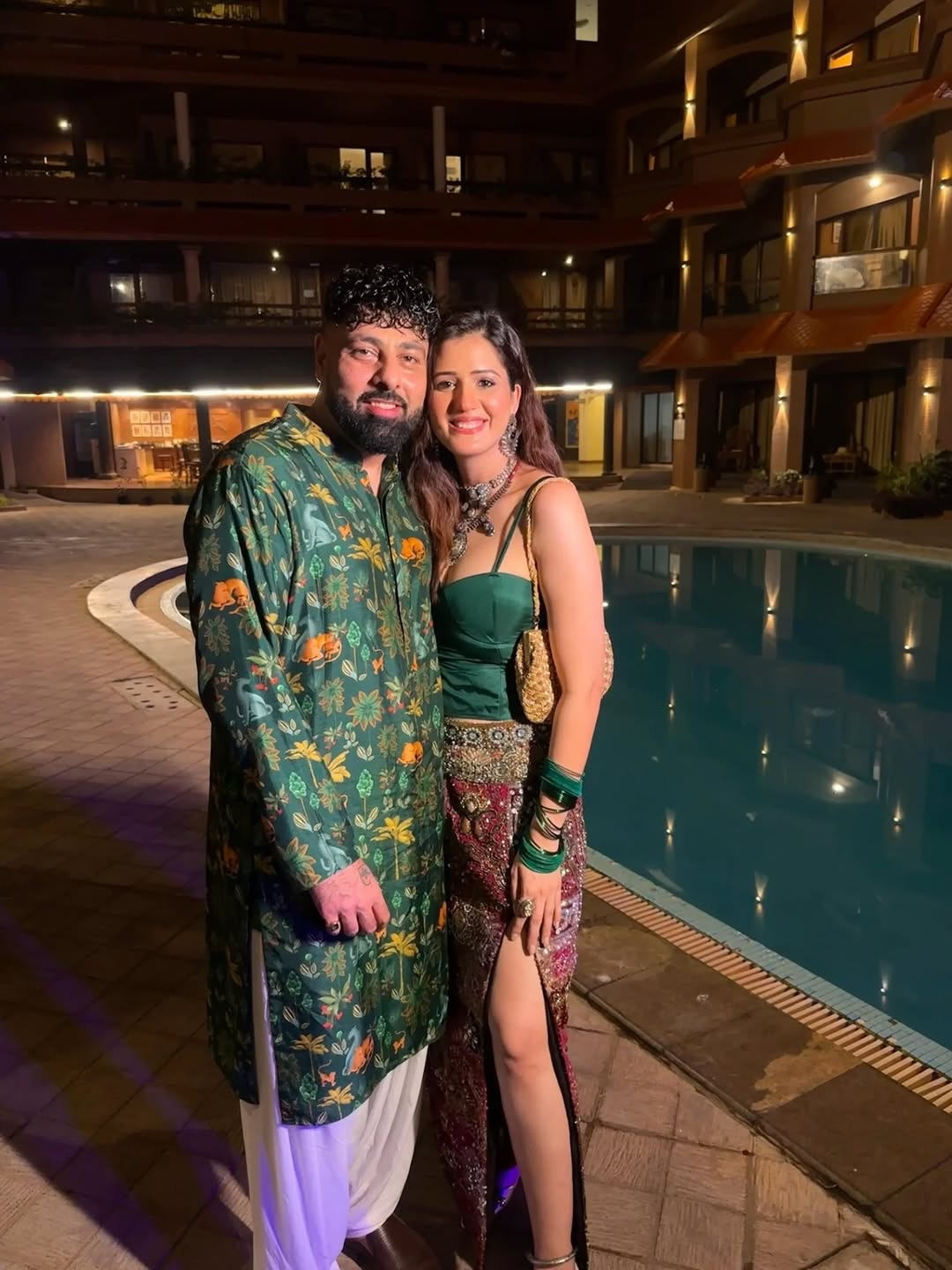 Badshah और Isha Rikhi