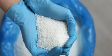 खरीफ सीजन में यूरिया की समय पर सप्लाई सुनिश्चित करने की मांग