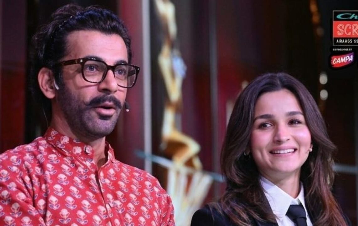 आलिया भट्ट अवार्ड होस्टिंग