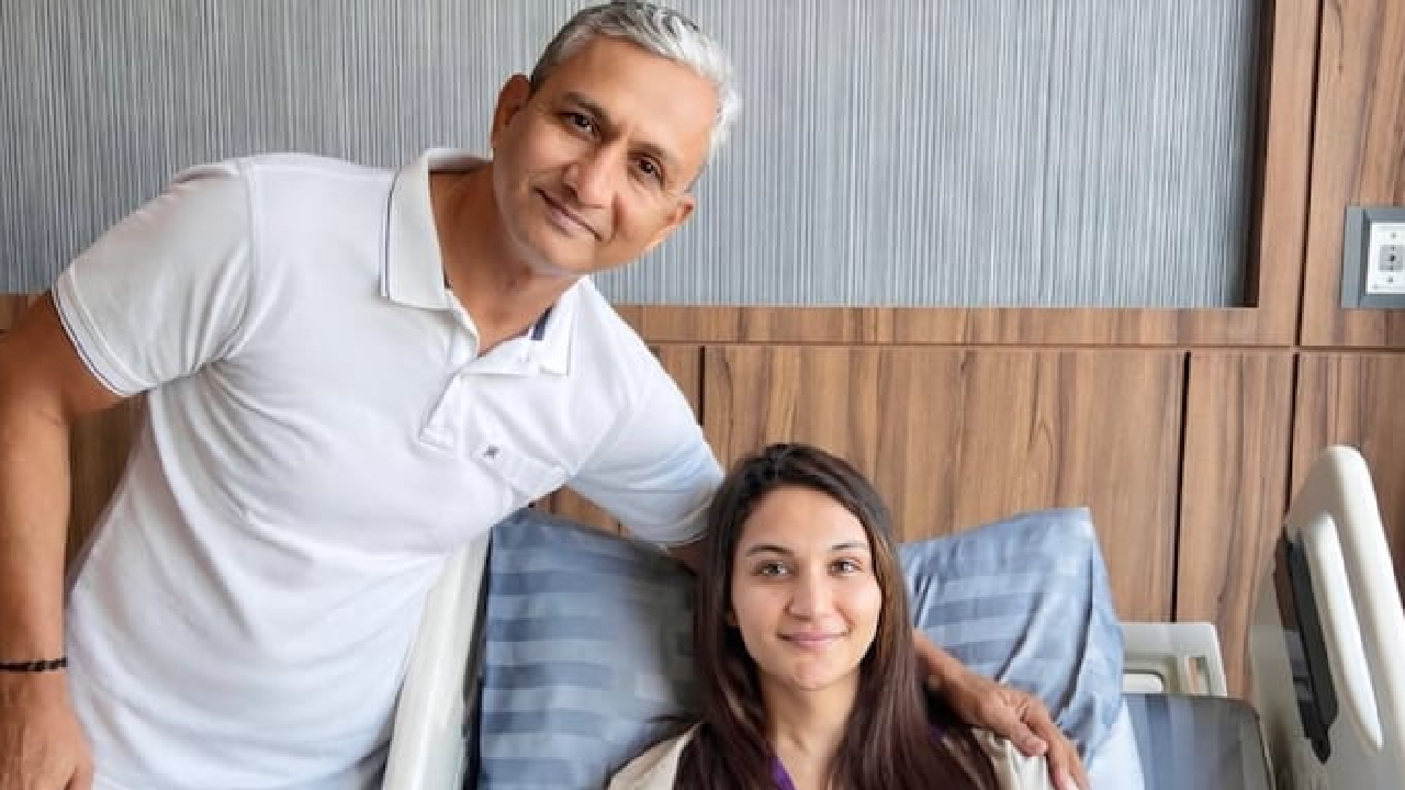 अनाया बांगड़