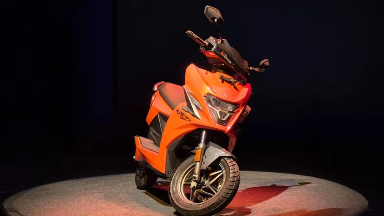 Simple Ultra electric scooter 