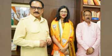 स्वाति मालीवाल BJP में शामिल
