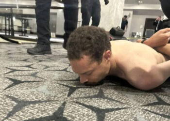 वॉशिंगटन में डिनर के दौरान चली गोलियां, ट्रंप को निकाला गया सुरक्षित, हमलावर पकड़ा गया