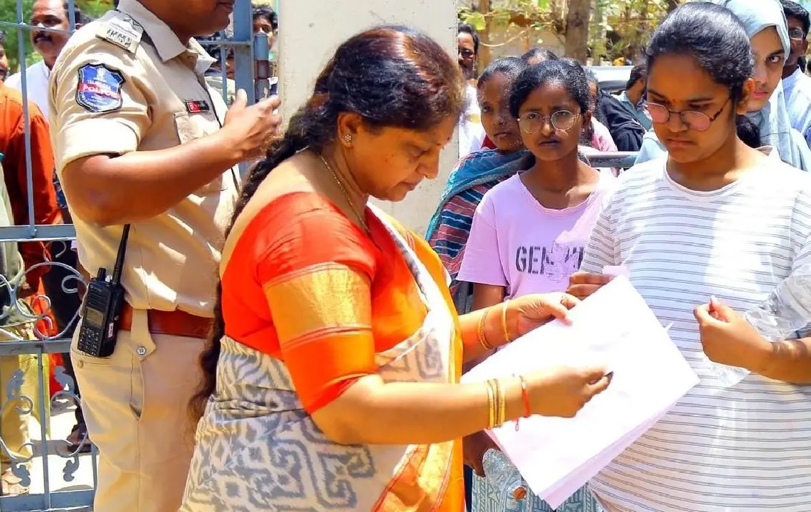 NEET UG 2026 Paper Lea NEET UG 2026 Paper Lea