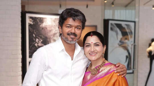 khushbu sundar cm vijay 2