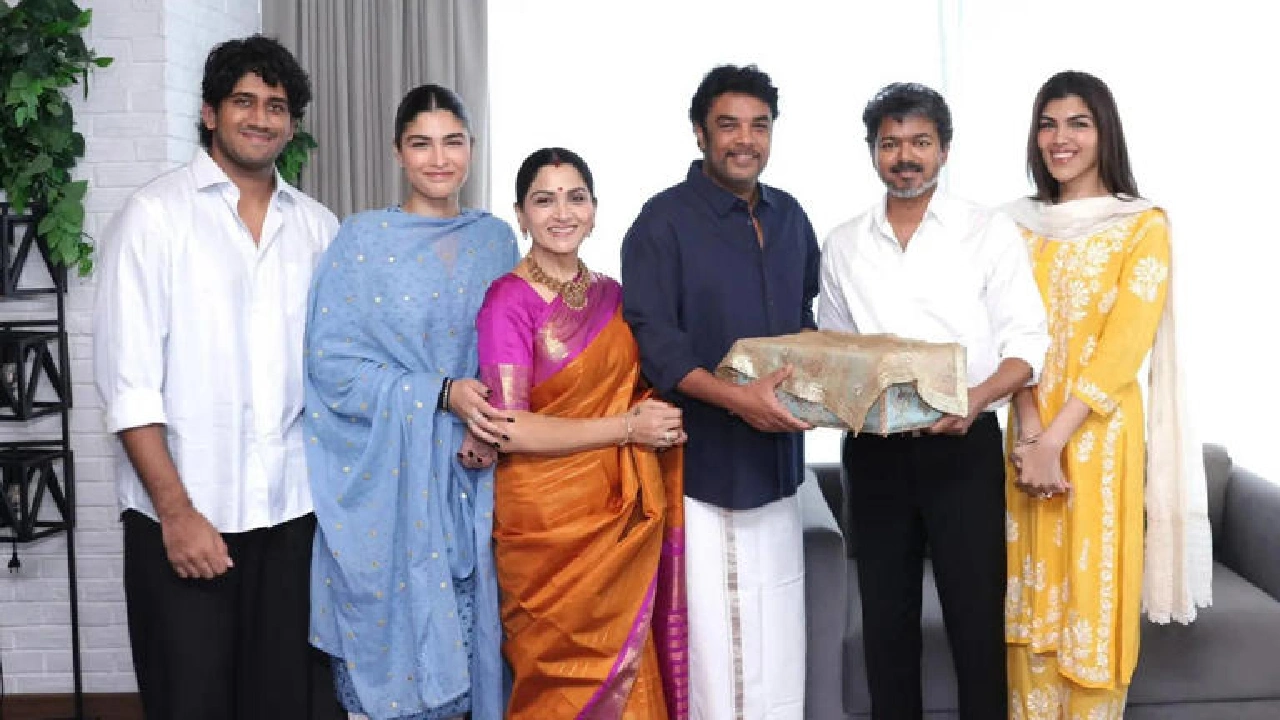 khushbu sundar cm vijay 3