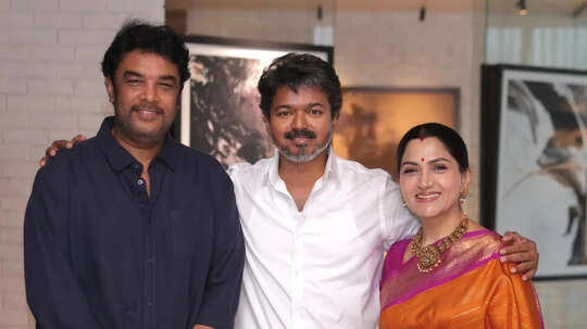 khushbu sundar cm vijay